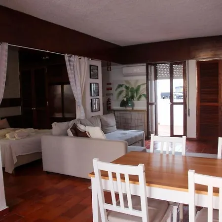 Apartment Marina 2 *